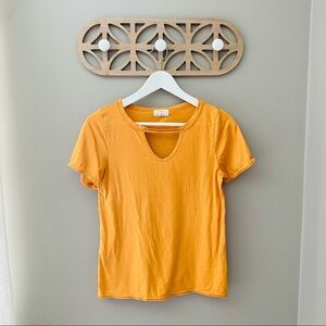 T. La by Anthro. Tee Shirt Yellow Sz XS